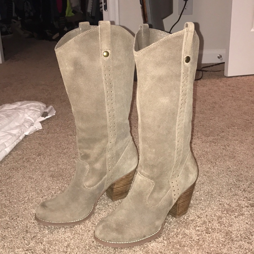 Gianni Bini suede boots Sz.8